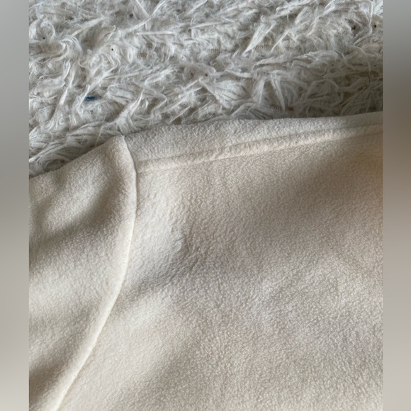 Aritzia TNA Polar Button Up Fleece Shirt Jacket - Picture 6 of 9